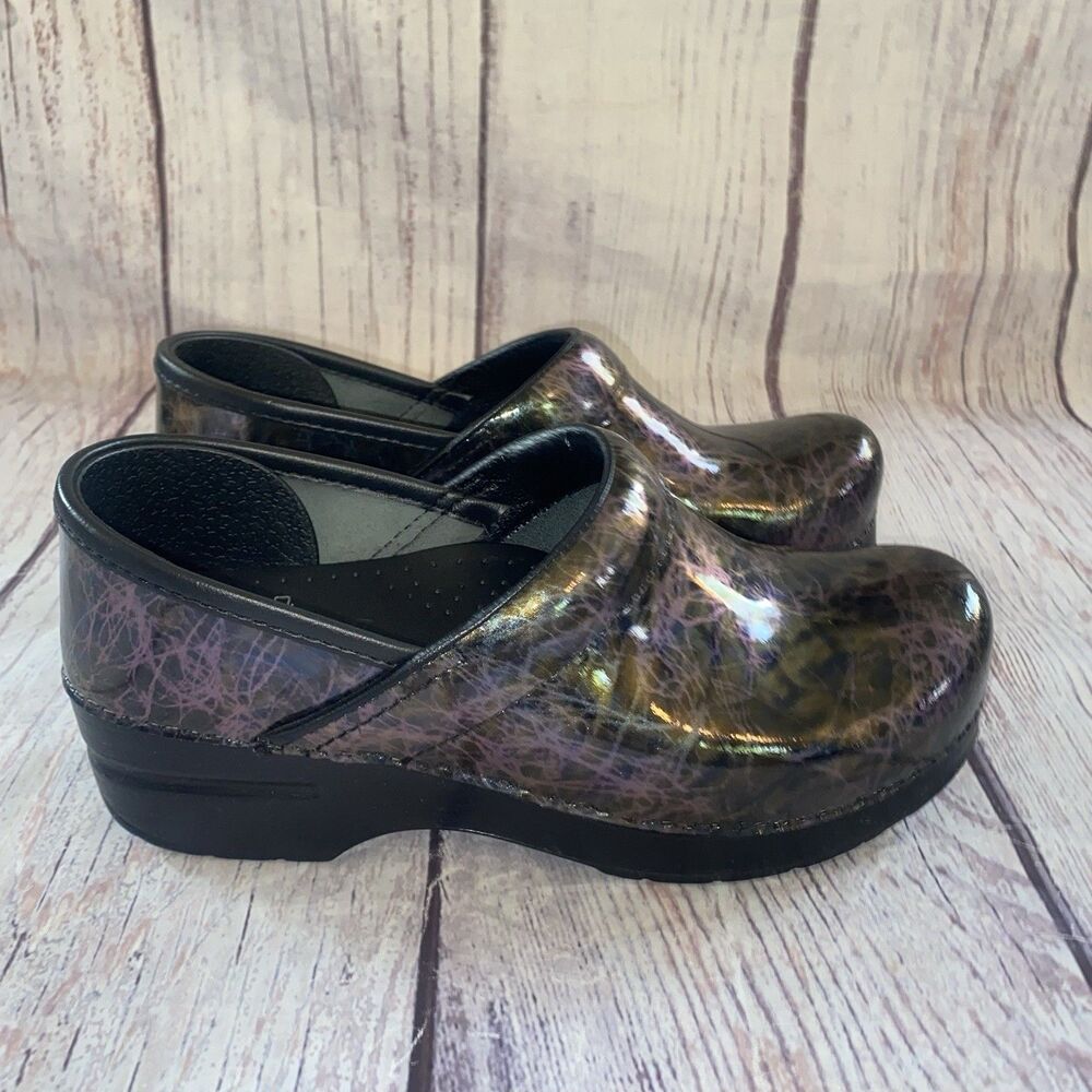 Dansko Womens 37 US 6.5-7 Professional Clogs Patent Crackle Iridescent Shoes